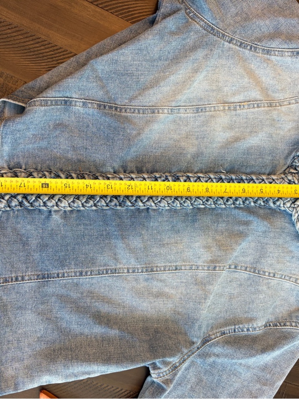 Curve Denim Cropped Jean Jacket - Light Blue - Picture 7 of 8